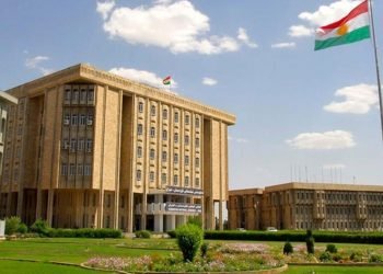 په‌رله‌مانێ كوردستانێ پشته‌ڤانیا لێكتێگه‌هشتنا دناڤبه‌را حكومه‌تا هه‌رێمێ و حكومه‌تا فیدرال دكه‌ت