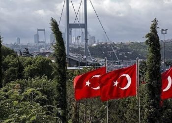 ئه‌مریكا سزا ل سه‌ر پیشه‌سازییا به‌رگرییا توركیا سه‌پاندن