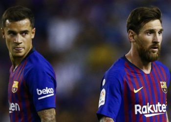 ریڤالدۆ: پێدڤى بوو بارسیلۆنا مێسى فرۆشت با