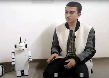 باتیفا.. گه‌نجه‌كى رۆبۆته‌ك دروست كرییه‌