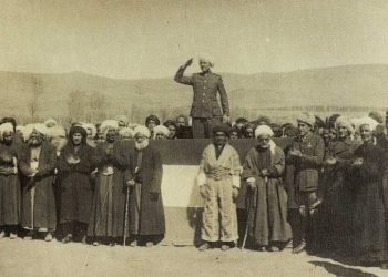 75 سال ب سەر دامەزراندنا کۆمارا کوردستان دەرباز بوون