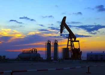 بهایێ په‌ترۆلێ ب به‌راورد ب رۆژێن بۆرى ب جێگرى مایه