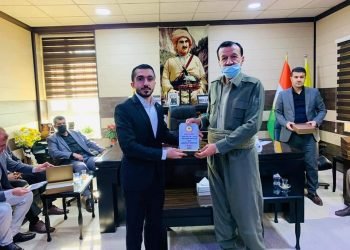 باتیفا ھەژمارەکا چالاکڤانان ھاتنە خەلاتکرن