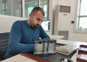 به‌ده‌ل گابێركی په‌رتوكا (ب تنێ ئه‌ڤرۆ دێ ژیم) چاپكر