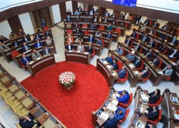 فراكسیۆنا پارتی دێ جهێ ئومێد خۆشناوى پر كه‌ت