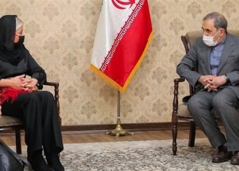 شیره‌تكارێ خامنه‌یی: نابیت ده‌ستوه‌ردان د هه‌‌لبژارتنێن ئیراقێ دا هه‌بیت