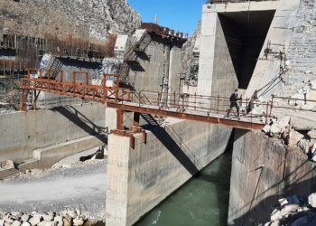 کرێکارەك د هایدرۆپاورێ دێرەلۆکێ دا كه‌ڤت و گیانێ خوە ژ دەست دا