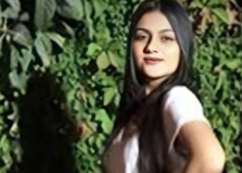 ئەو کچا ژبەر تەقه‌یا خۆشیێ برینداربووی گیانێ خۆ ژ دەست دا