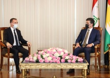 نێچیرڤان بارزانى و بالیۆزێ توركیا كۆم بوون