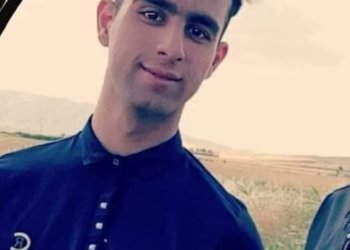 بەردەرەش..گەنجەکێ 20 سالی د خازری دا خەندقی