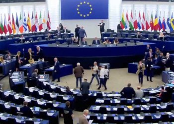 په‌رله‌مانێ ئه‌ورۆپا بریاره‌ك دژى توركیا په‌سه‌ندكر