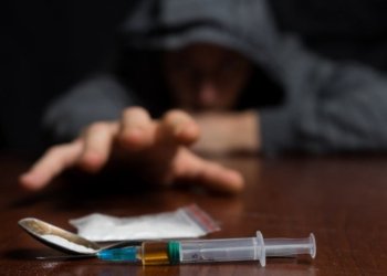 نێزیكی نیڤا گەنجێن ئێراقێ مادێن هشبه‌ر بكاردئینن