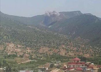 فرۆکەیێن تورکیا ده‌ردۆرا چه‌مانكێ بۆمبەباران کر