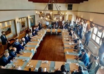 شانده‌كێ ئێكه‌تییا ژوورا بازرگانییا هه‌رێمێ پشكدارى د كۆربه‌ندێ ئیزمیرێ دا كر