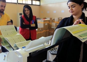 ناڤ نڤیسین بۆ سەر سندوقێن دەنگدانێ تا 1 ته‌باخێ دێ یا بەردەوامبیت