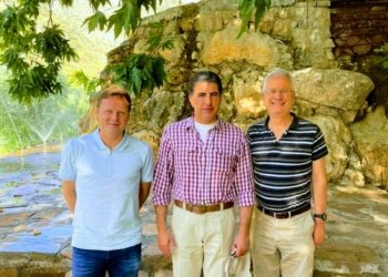 سه‌رۆكێ هه‌رێمێ و بالیوزێ بریتانیا گه‌ریانه‌ك ل ده‌ڤه‌را بارزان ئه‌نجامدا