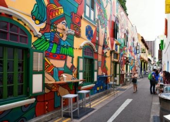 10 جوانترین جاده‌ ل جیهانێ