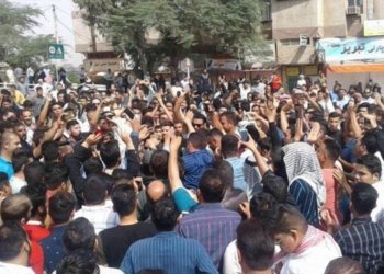 ئه‌مریكا: پشته‌ڤانییا خوه‌نیشاندانێن ئیرانێ دكه‌ین