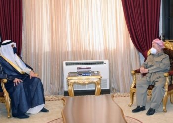 سەرۆک بارزانی پێشوازی ل شێخێ هۆزا شەمەر کر