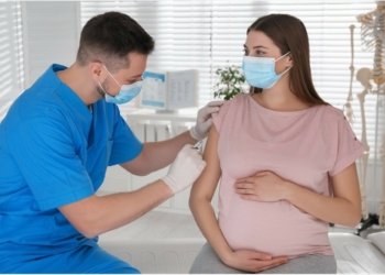 ئه‌مریكا داخواز ژ ژنێن دوگیان دكه‌ت ڤاكسینى وه‌رگرن