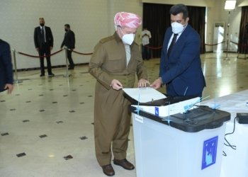 سه‌رۆك مه‌سعود بارزانی ده‌نگێ خوه‌ دا