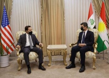 پارێزگارێ دهۆكێ و جێگرێ بالیۆزێ ئه‌مریكا ل عیراقێ دووپاتییێ ل سه‌ر خورتكرنا په‌یوه‌ندیێن دێرین یێن دناڤبه‌را هه‌رێمێ و ئه‌مریكا دا دكه‌ن  