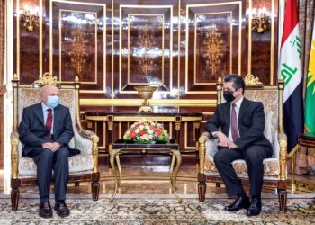 مه‌سرور بارزانى پێشوازی ل نڤیسه‌رێ ناسیارێ تورك كر