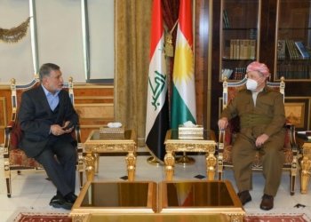 سه‌رۆك بارزانى پێشوازى ل عزه‌ت شابه‌نده‌ر کر