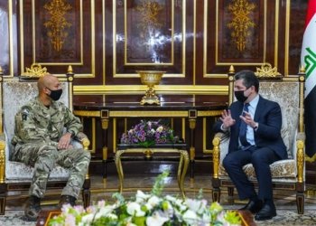 سه‌رۆكێ حكومه‌تا هه‌رێما كوردستانێ پێشوازی ل جێگرێ فەرماندێ گشتی یێ هێزێن هه‌ڤپەیمانان كر