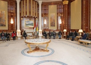 نێچيرڤان بارزانى پێشوازى ل چه‌ند كچێن وه‌رزشڤان كر