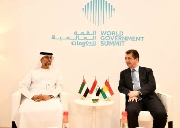 مه‌سرور بارزانى دگه‌ل وه‌زیرێ وزه‌ و ژێرخانا ئیماراتى كۆمبوو