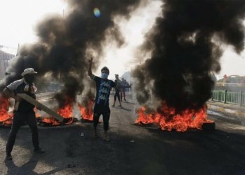 ئه‌ڤرۆ ب سه‌دان ده‌رچوویێن كولیژان خۆپیشاندان كرن