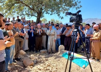 جەنازەیێ مەلا تاهر رەشاڤەی ل گورستانا چەلکێ ب ئاخێ هاتە سپاردن