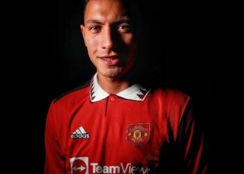 مانچێسته‌ر یۆنایتدێ هه‌ڤبه‌ست دگه‌ل لیساندرۆ مارتینێزى گرێدا