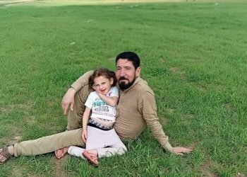 باب ب کۆشتی هاتە دیتن و زارۆك یا بەرزەیە