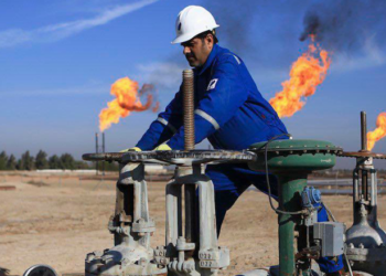 هنارتنا نەفتێ ل بەندەرێ بەسرە هاته‌ راگرتن