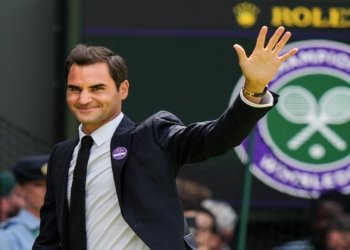 رۆجێر فێدرێر دێ كاروانێ خوه‌ یێ تێنسێ ب دووماهى ئینیت