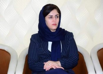 خەدیجە عومەر: ھەتا پشتی کۆمبوونا لایەنێن سیاسی پەرلەمان کۆم نابیت