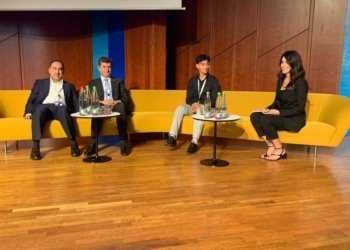 پارێزگارێ دهۆكێ پشكدارى دپه‌نه‌لێ فۆرما بودێنزى یا بازرگانیدا كر