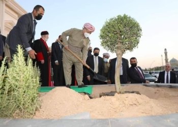 سەرۆک بارزانی پشکداری د مەراسیما ڤەکرنا بارەگایێ پاتریارکا کەنیسا رۆژهەلاتا ئاشووریان دا کر