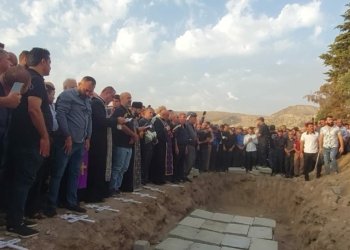 باره‌گایێ بارزانی سه‌ره‌خۆشیێ ل  كه‌س و كارێن قۆربانیێن  ئەلقوش دكه‌ت