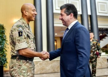 سەرۆكێ حكومەتا هەرێمێ پێشوازی ل جێگرێ فەرماندێ گشتی یێ هێزێن هەڤپەیمانان ل عیراقێ و سووریێ كر