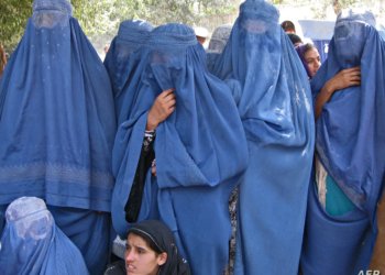 تالیبانێ چوونا پاركان ل ژنان قەدەغەكر