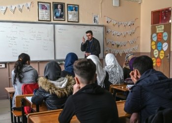 سەندیكا پەروەردێ یا توركیا: 83% یا مامۆستایێن توركیا ل ژێر هێلا هەژارییێ نە