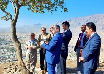 فرەنسا دێ په‌یكه‌رەکێ وەکو رێزگرتن بۆ وی سەربازێ خوە یێ ل دیره‌لۆكێ شەهیدبوویی دانیت