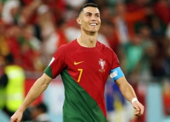 كریستیانۆ لسه‌ر ئۆفه‌را یانه‌یا نه‌سر رازیبوو