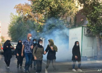 ژ دەستپێكا خۆنیشاندانان، زێدەتری 2500 ئیرانییان داخوازا مافێ پەنابەرییێ ژ ئەلمانیا كریە