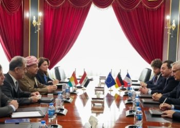 سه‌رۆك بارزانى پێشوازى ل شاندێ هه‌ڤپشك یێ هه‌ردوو بالیۆزێن فره‌نسا و ئه‌لمانیا كر