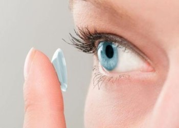 بسپۆره‌كێ چاڤا: ئاوێنه‌ ( عه‌ده‌سه‌ )یێن ده‌ستكر مه‌ترسییا توشبوونا چاڤى ب هشكبوونێ زێده‌ دكه‌ت