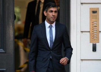 سه‌رۆكوه‌زیرێن بریتانیا ژبه‌ر قایشا ترومبێلێێ هاته‌ سزادان